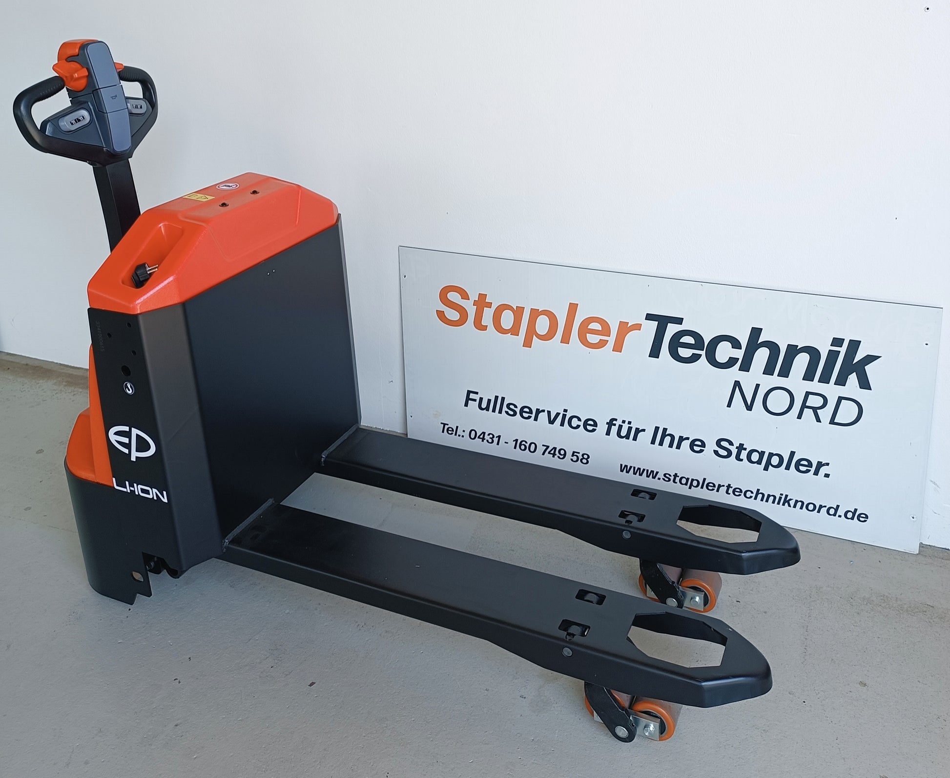 Elektrohubwagen EP WPL202 Li-Ion 2000kg - Staplertechnik24