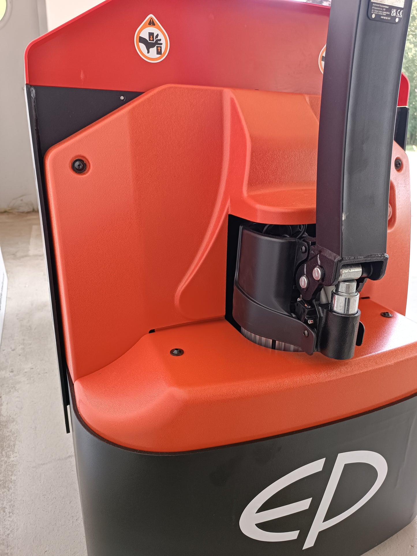 Elektrohubwagen EP WPL202 Li-Ion 2000kg - Staplertechnik24