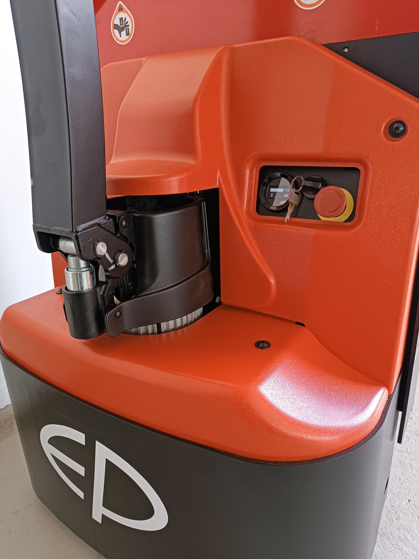 Elektrohubwagen EP WPL202 Li-Ion 2000kg - Staplertechnik24