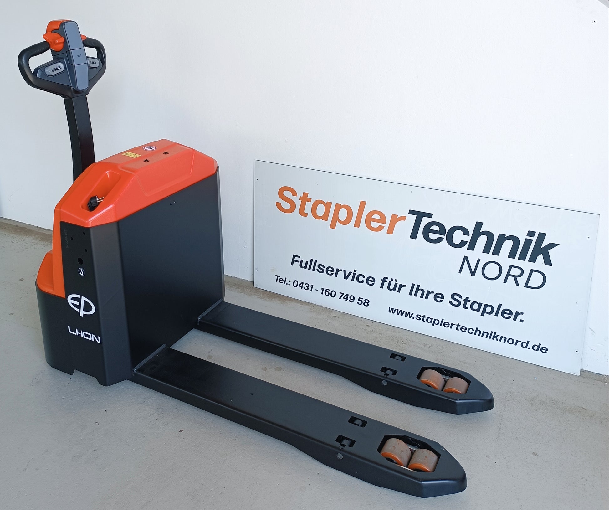 Elektrohubwagen EP WPL202 Li-Ion 2000kg - Staplertechnik24