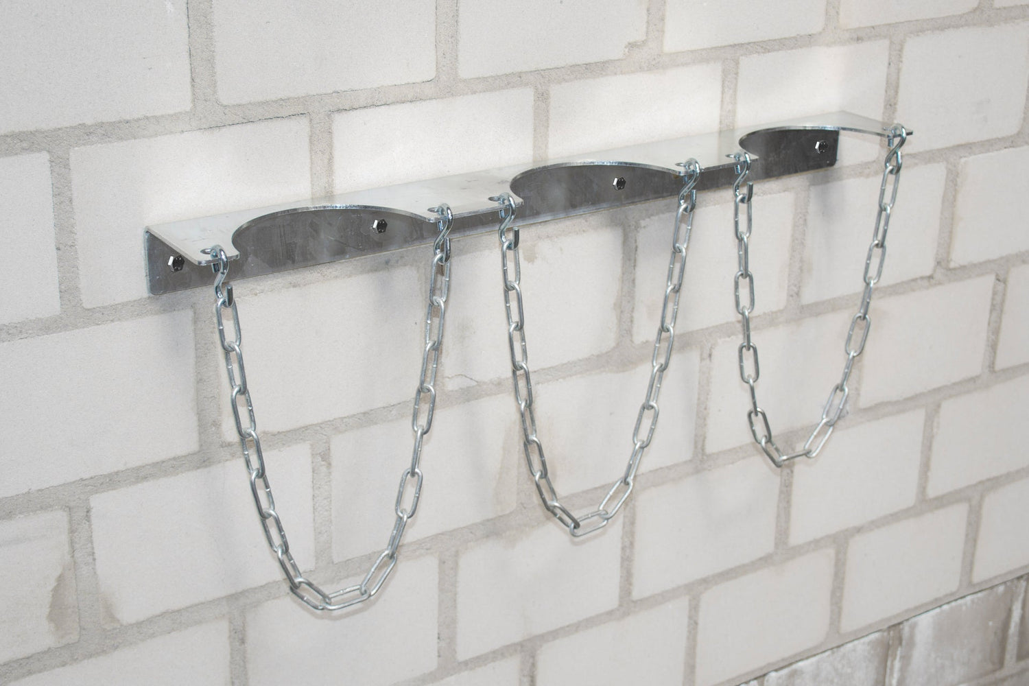 Gasflaschen - Wandhalterung GWH 140 - III, feuerverzinkt - Staplertechnik24 - 4477 - 98 - 0000 - 7