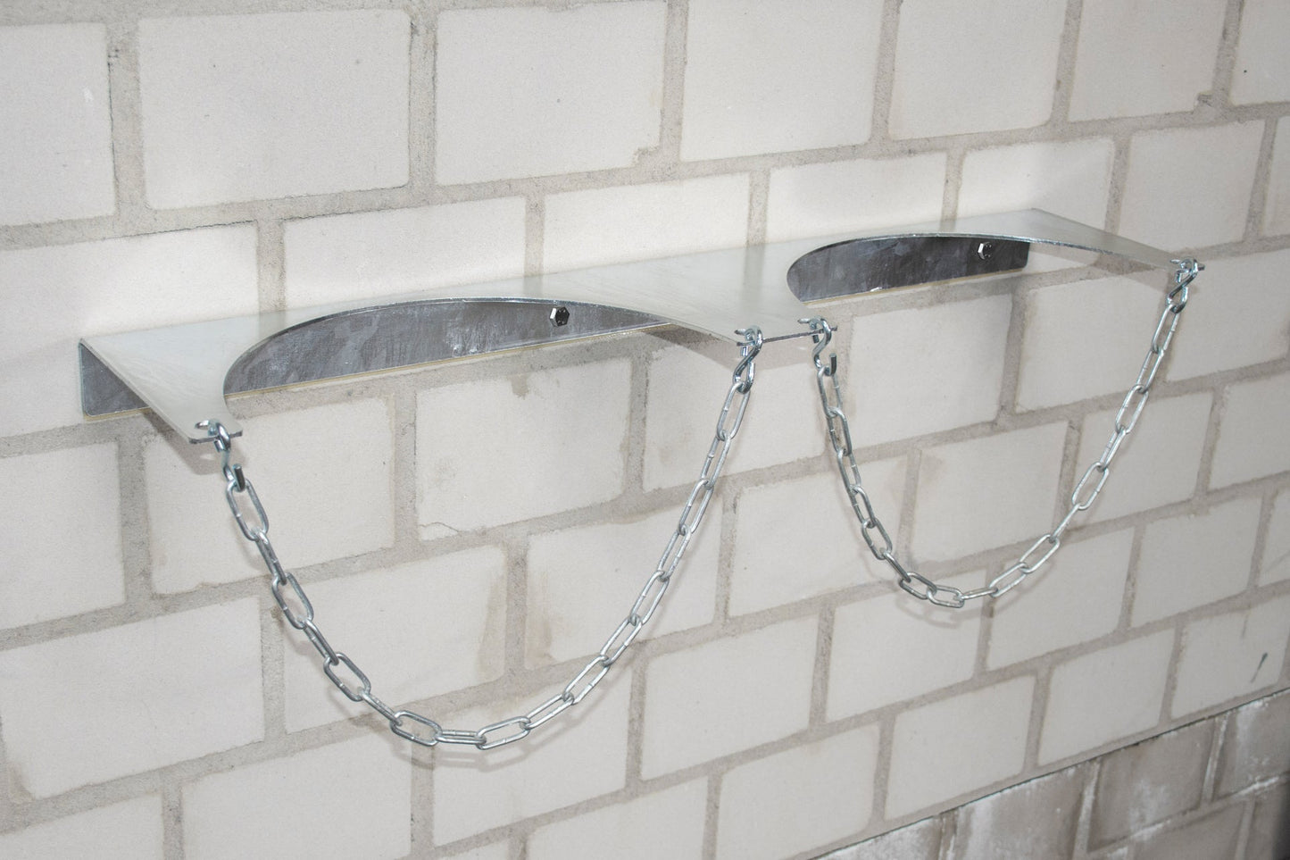 Gasflaschen - Wandhalterung GWH 320 - II, feuerverzinkt - Staplertechnik24 - 4477 - 91 - 0000 - 7