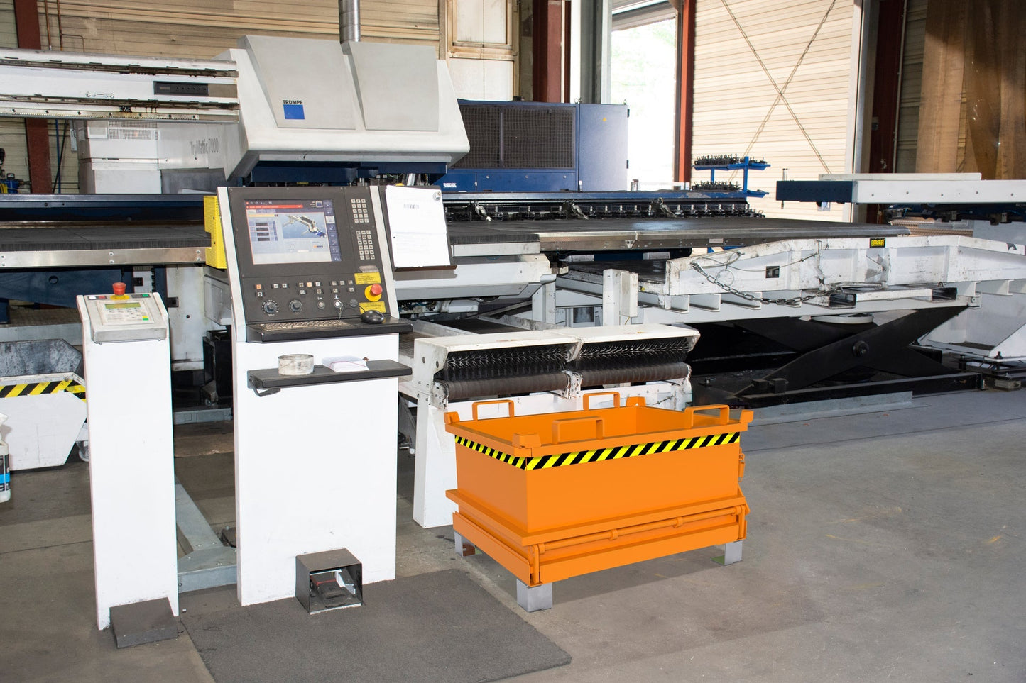 Mini - Klappbodenbehälter MSB 250, lackiert, Gelborange - Staplertechnik24 - 4417 - 11 - 0000 - 1