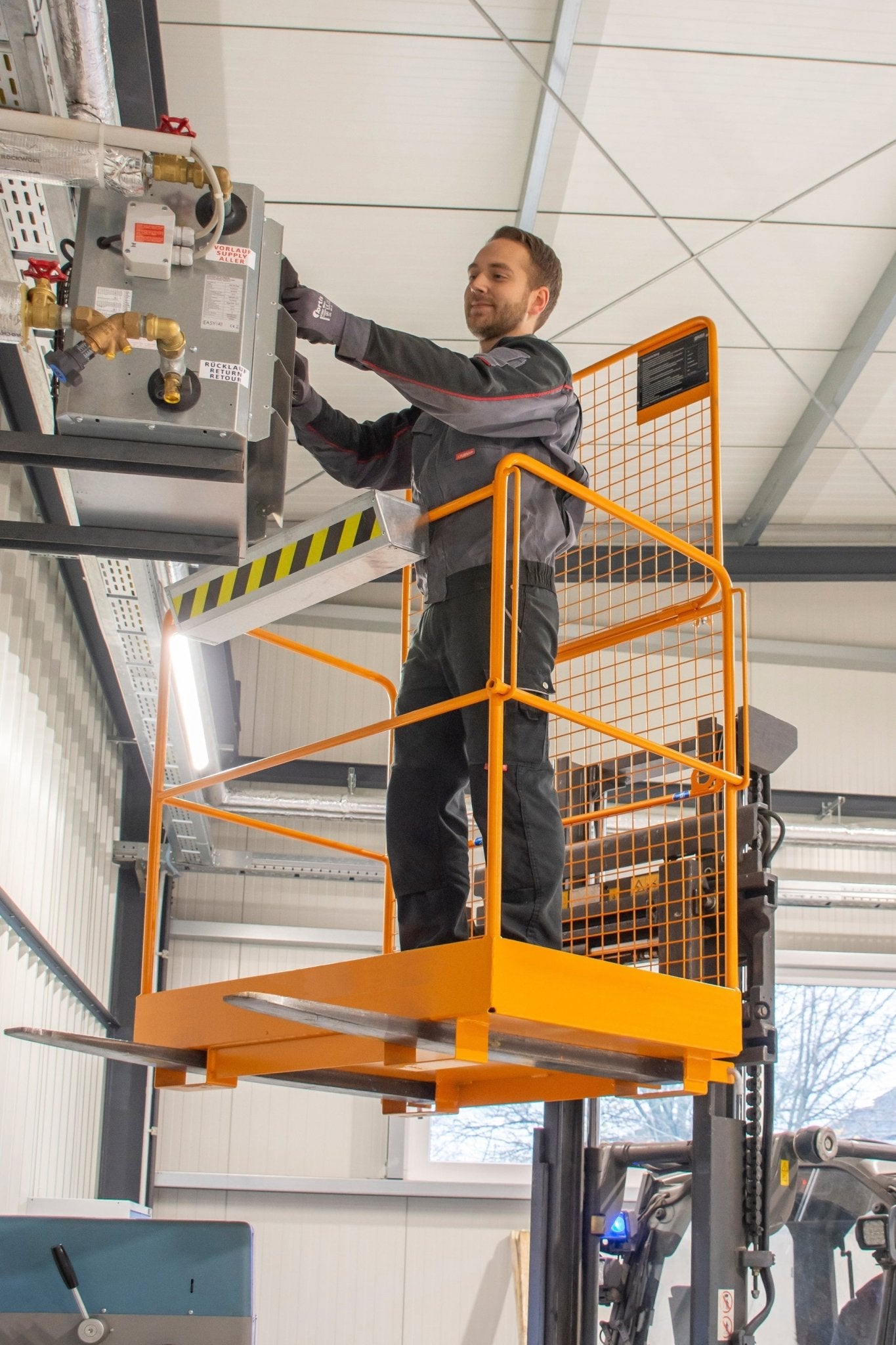 Sicherheitskorb SIKO - G, lackiert, Gelborange - Staplertechnik24 - 4427 - 40 - 0000 - 1