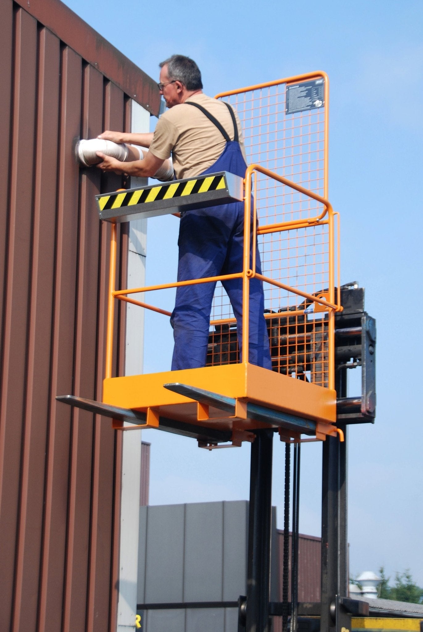 Sicherheitskorb SIKO - M, lackiert, Gelborange - Staplertechnik24 - 4427 - 36 - 0000 - 1