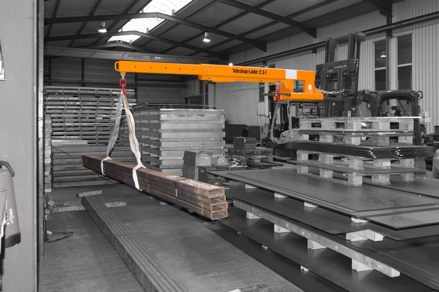 Teleskop - Lader KT 2,5, lackiert, Gelborange - Staplertechnik24 - 4430 - 01 - 0000 - 1