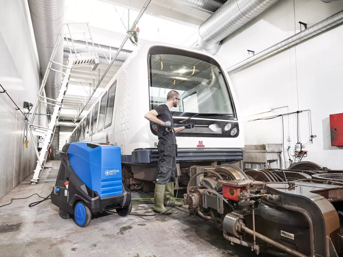 Nilfisk MH 5M - 210/1100 PAX, Mobiler Heißwasser Hochdruckreiniger, 400 V - Staplertechnik24 - 107146950