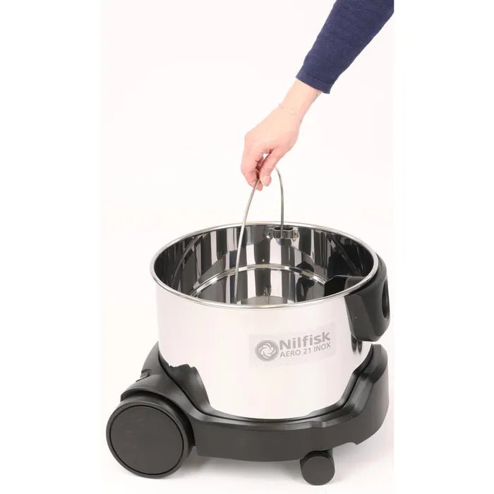 Nilfisk AERO 21 - 21 PC INOX Industriesauger, Edelstahl Schmutzbehälter, Gerätesteckdose - Staplertechnik24 - 107406603