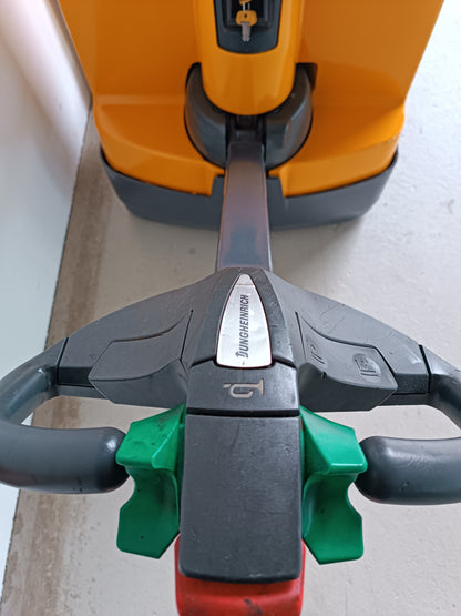 Jungheinrich EJE 116 Elektro-Niederhubwagen - Staplertechnik24