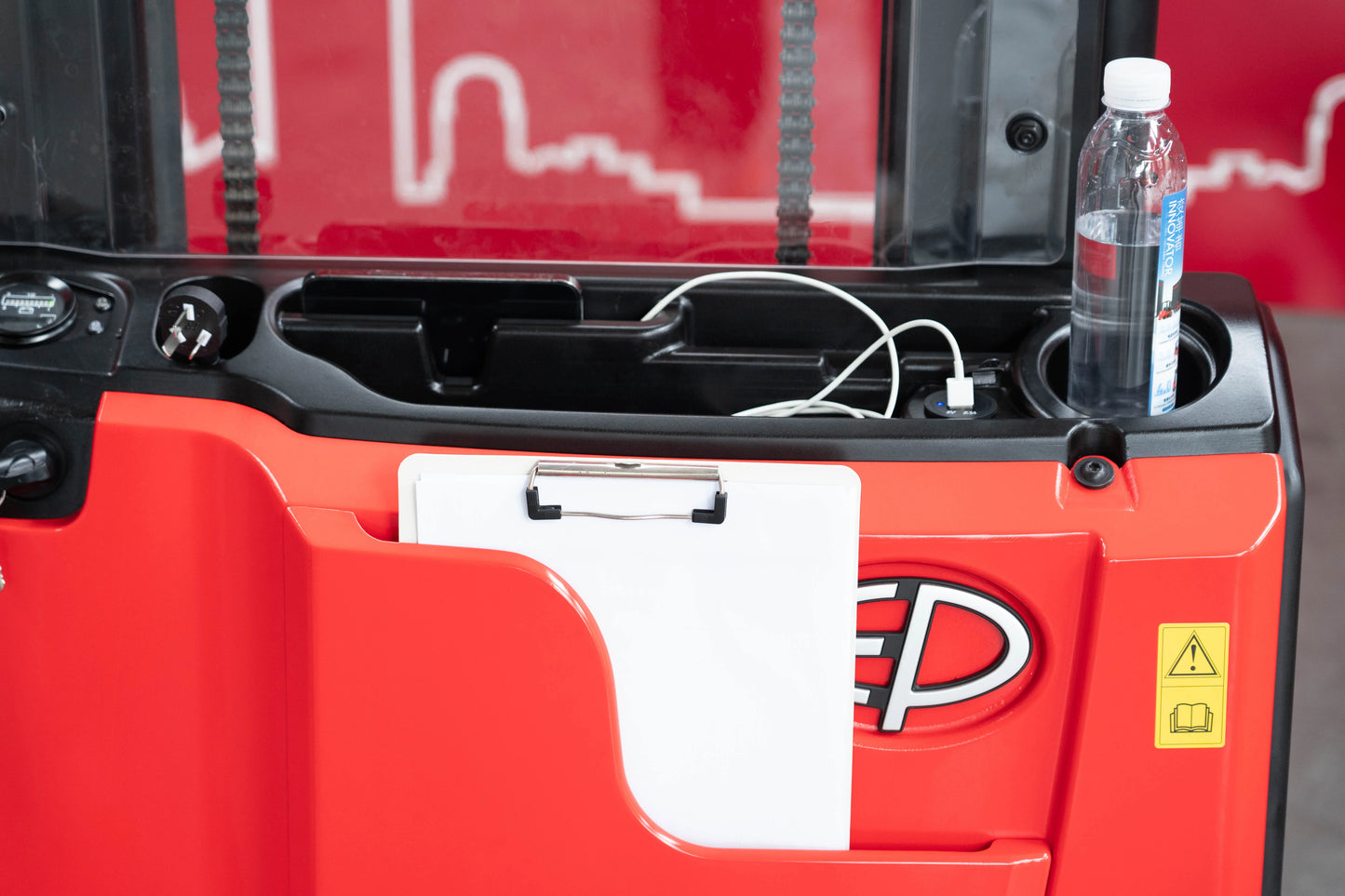 EP-Equipment ESA121-M elektrischer Hochhubwagen Mono Mast, 1200 kg Tragfähigkeit - Staplertechnik24