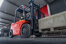 EP-EFL302X4 Elektro-Gabelstapler – 3000 kg mit Wechselbatterien - Staplertechnik24