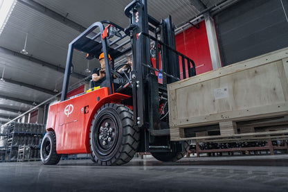 EP-EFL302X4 Elektro-Gabelstapler – 3000 kg mit Wechselbatterien