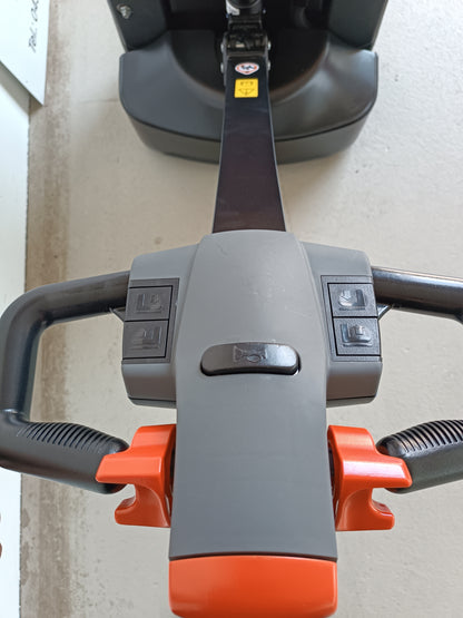 Elektrohubwagen EPL185 1800kg - Staplertechnik24