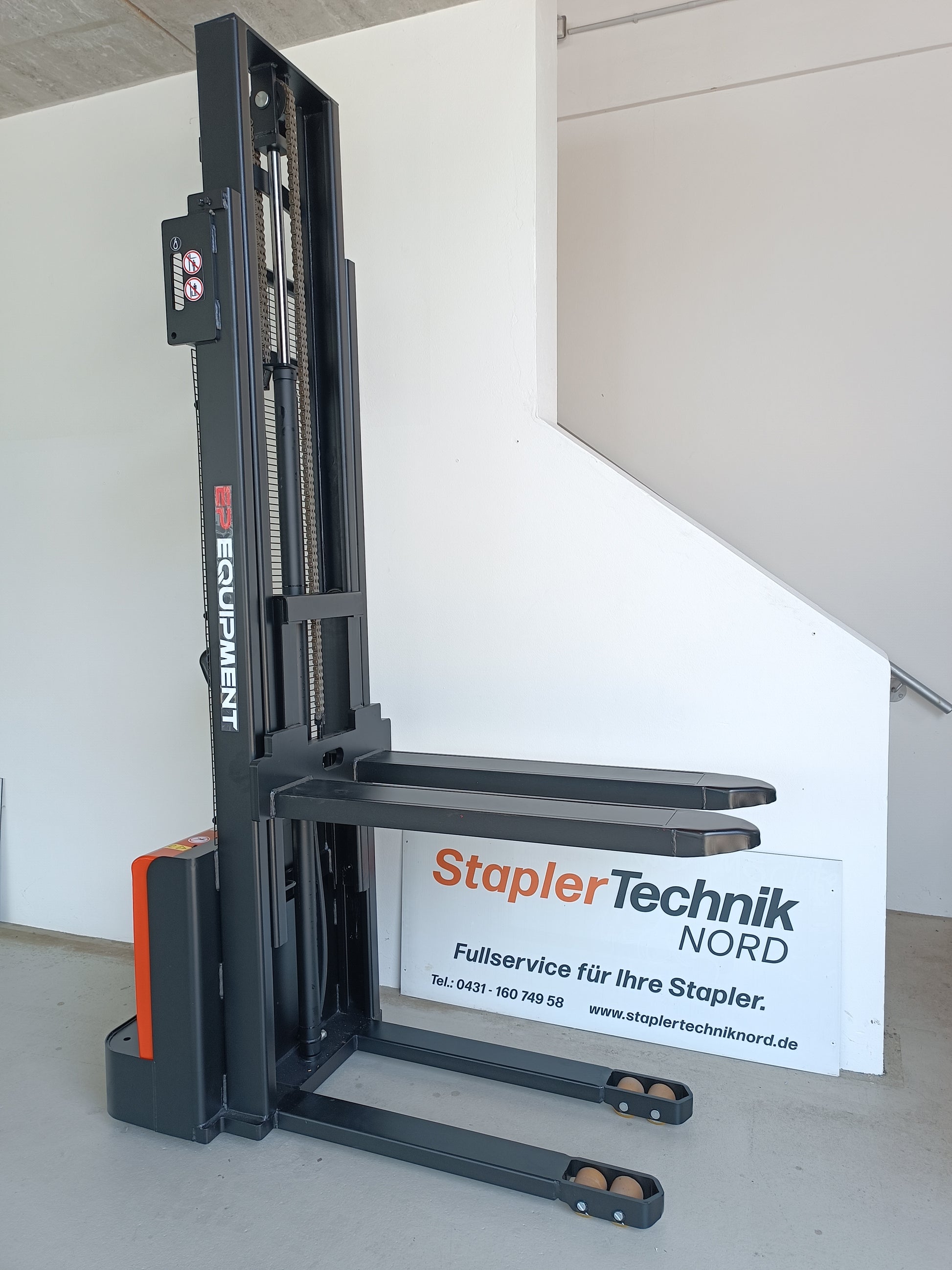 Elektrischer Hochhubwagen EP ESL122 - Staplertechnik24