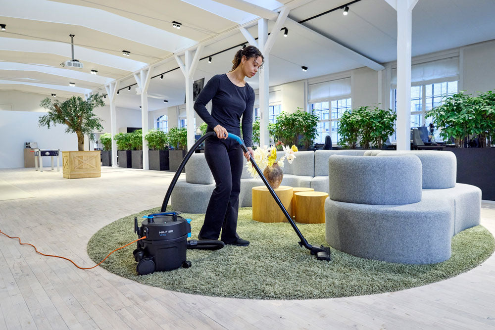 Nilfisk VP300 HEPA PINK T EU