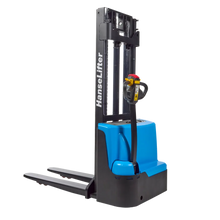 HanseLifter Smart-DH15-P elektrischer Hochhubwagen, 1500 kg Tragfähigkeit, bis 3500 mm Hubhöhe - Staplertechnik24