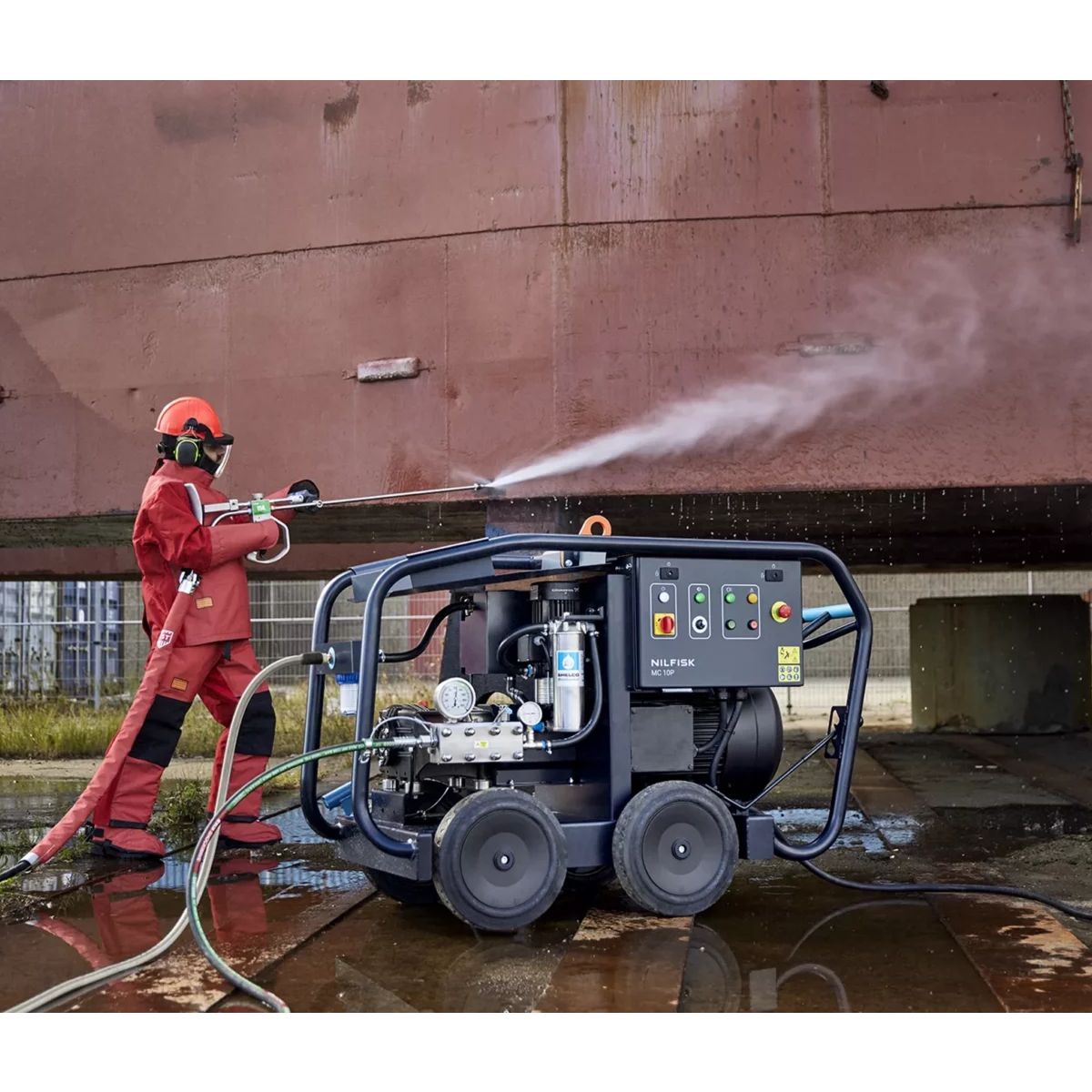 Nilfisk MC 10P - 800/990, Mobiler Kaltwasser Hochdruckreiniger, 400 V - Staplertechnik24 - 107147032