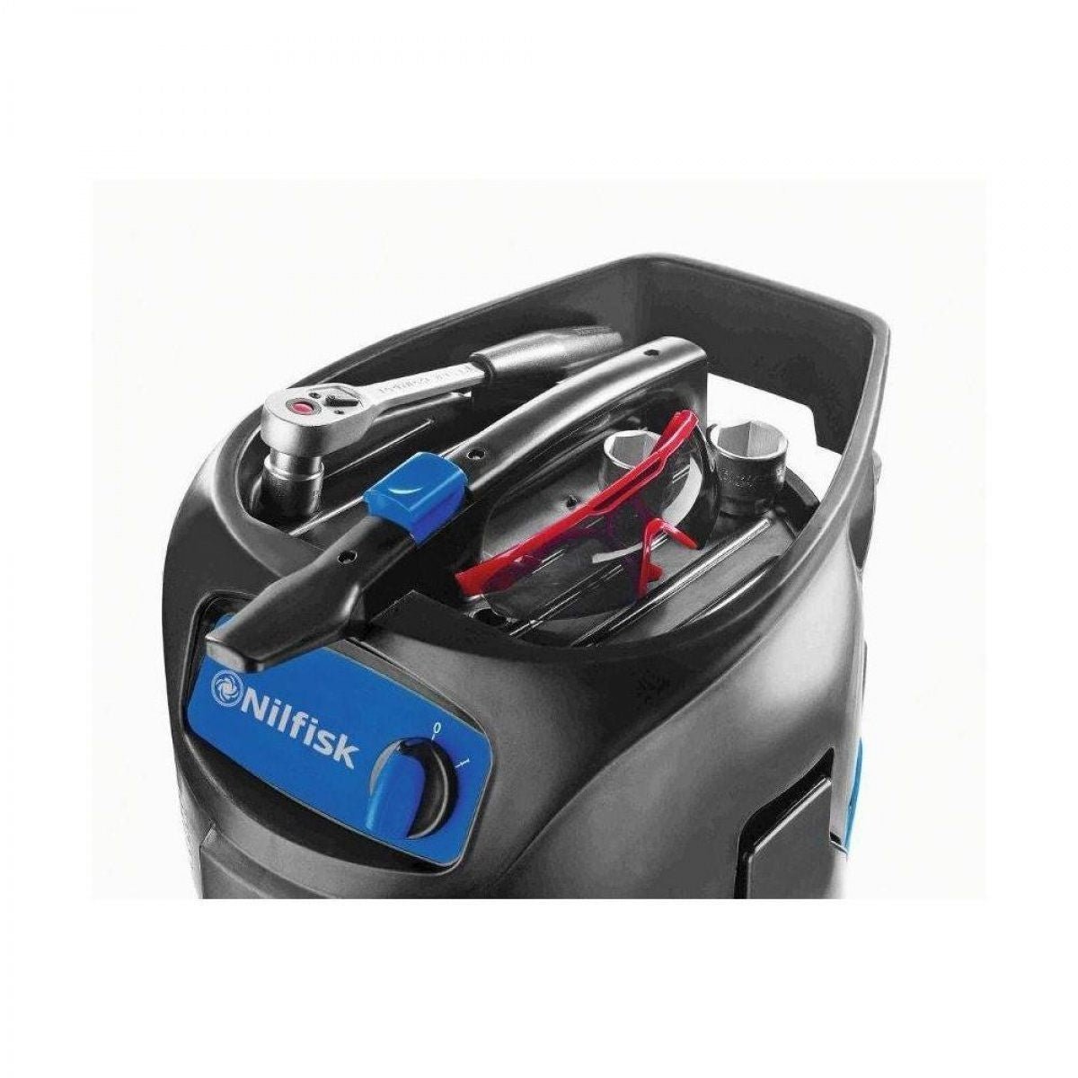 Nilfisk ATTIX 30 - 11 PC, Industriesauger, Gerätesteckdose - Staplertechnik24 - 107413592
